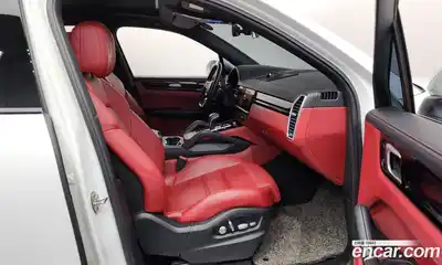 Porsche Cayenne 2021 3.0 Автомат в Москве № 312927, миниатюра 11