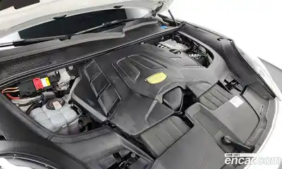 Porsche Cayenne 2021 3.0 Автомат в Москве № 312927, миниатюра 6