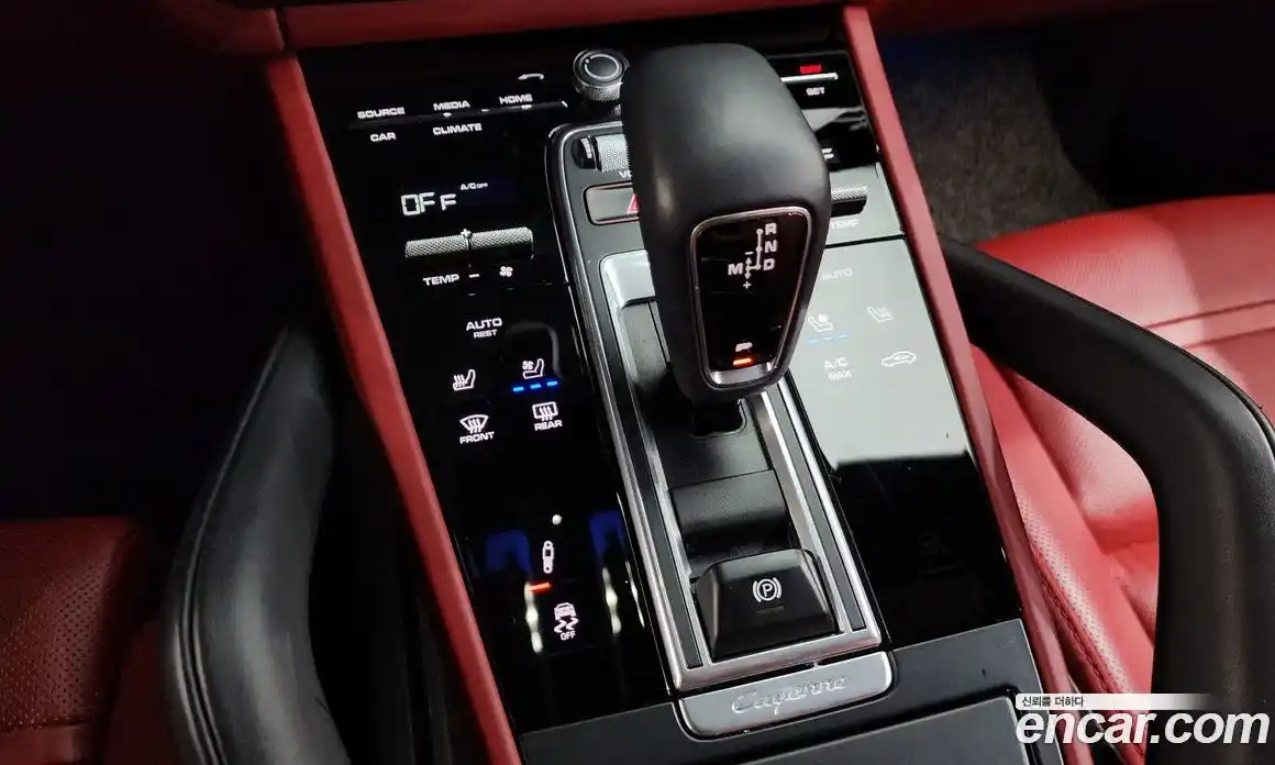 Porsche Cayenne 2021 3.0 Автомат в Москве № 312927, фото 9