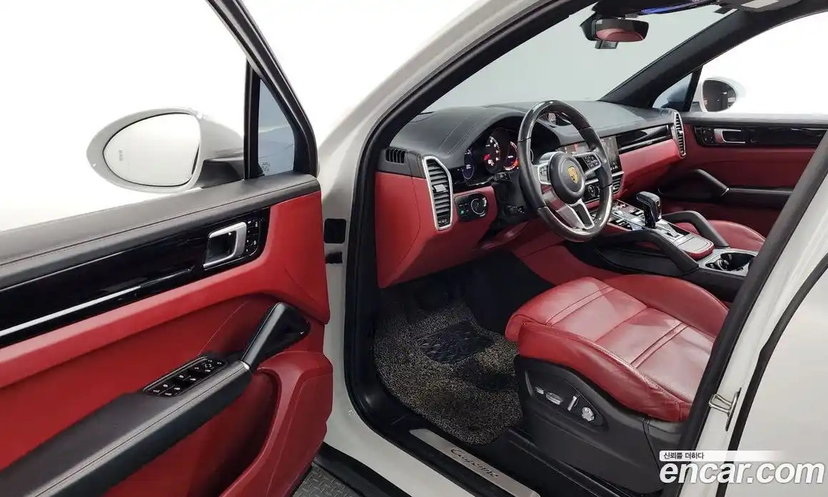 Porsche Cayenne 2021 3.0 Автомат в Москве № 312927, фото 10