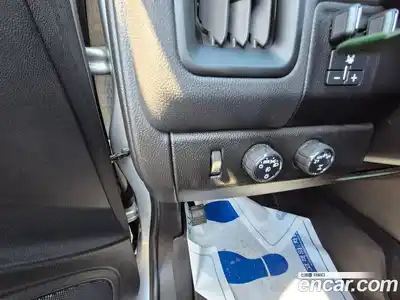 Chevrolet Colorado 2020 3.6 Автомат в Москве № 315578, миниатюра 7