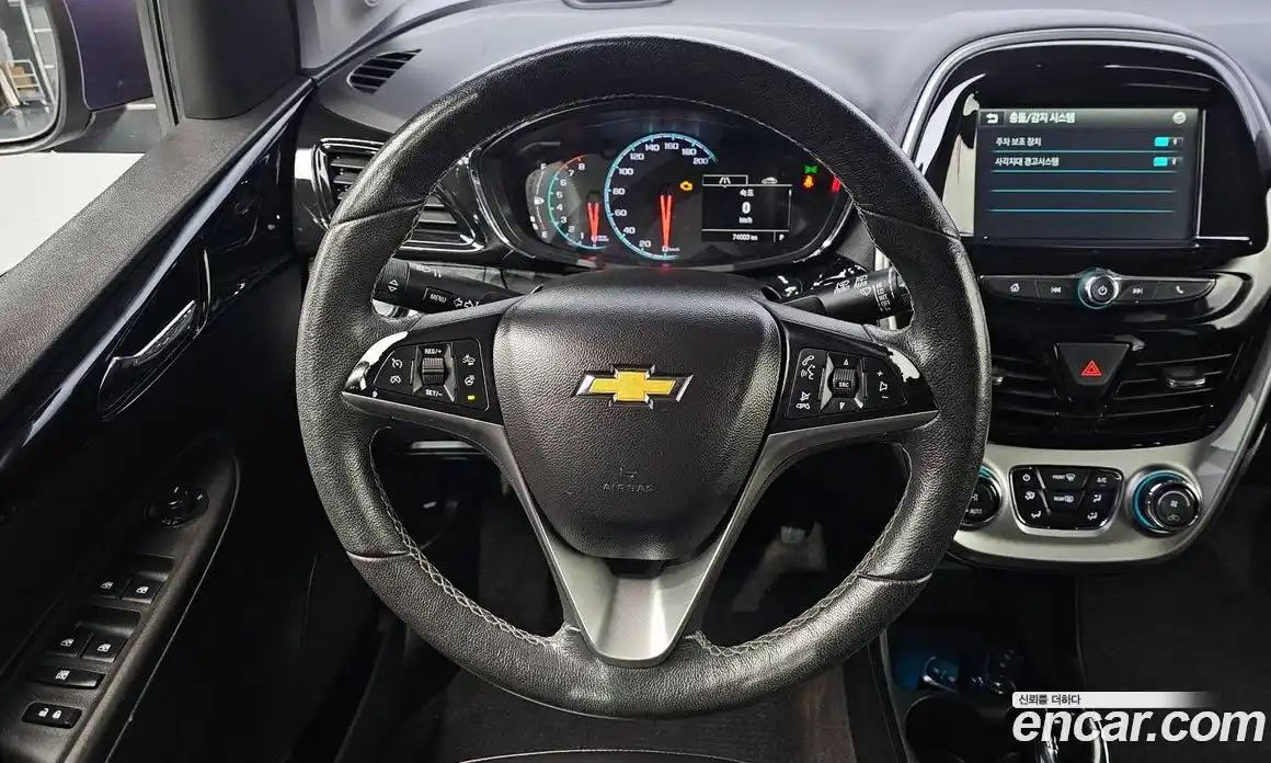 Chevrolet Spark 2016 1.0 Автомат в Москве № 327150, фото 14