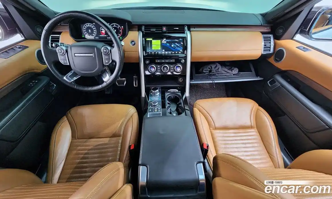 Land Rover Discovery 2018 3.0 Автомат в Москве № 328419, фото 4