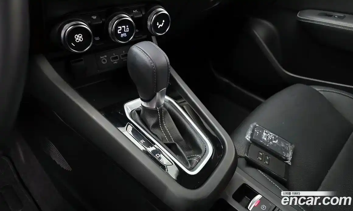 Renault XM3 2023 1.6 Автомат в Москве № 333717, фото 13