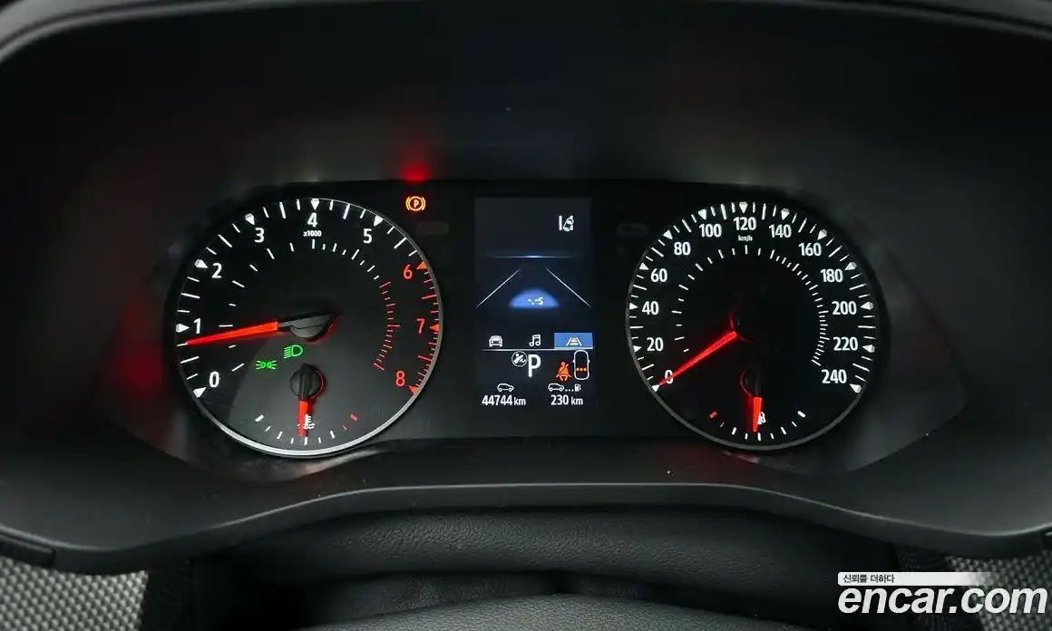 Renault XM3 2023 1.6 Автомат в Москве № 333717, фото 17