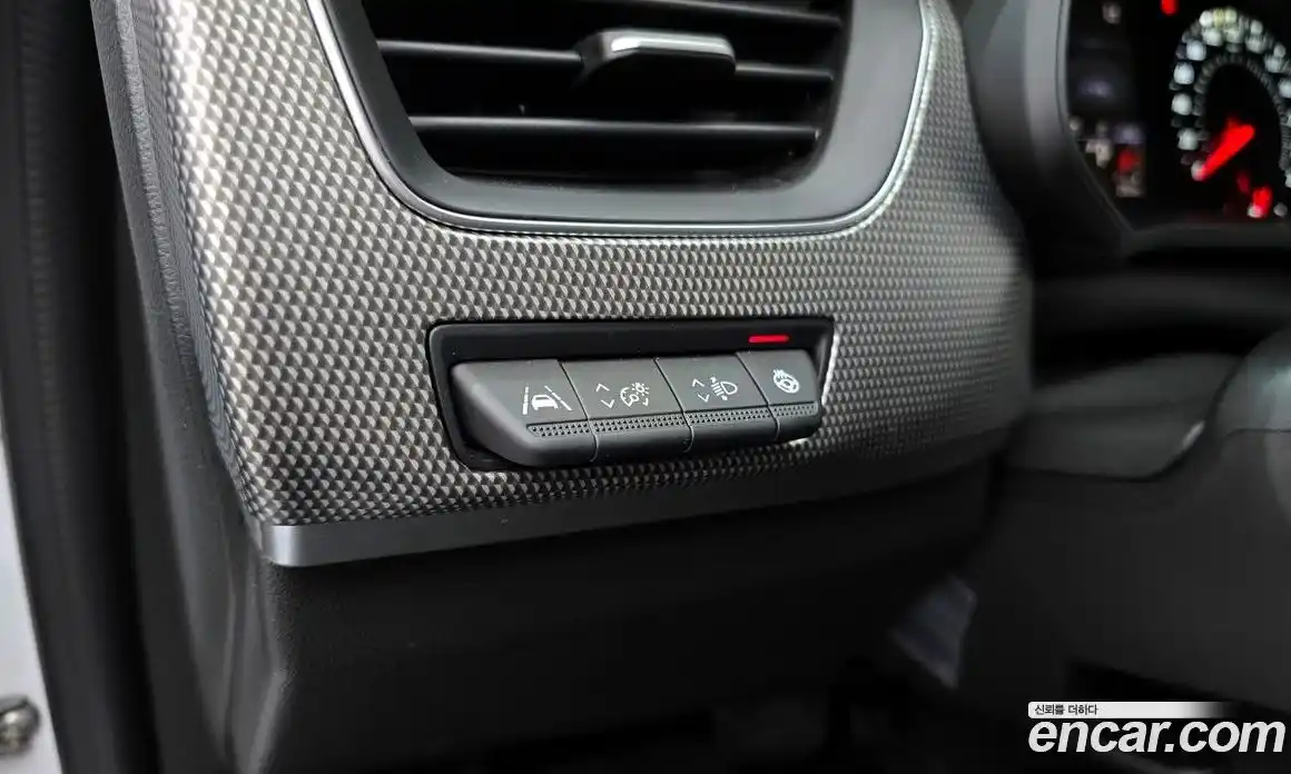 Renault XM3 2023 1.6 Автомат в Москве № 333717, фото 7