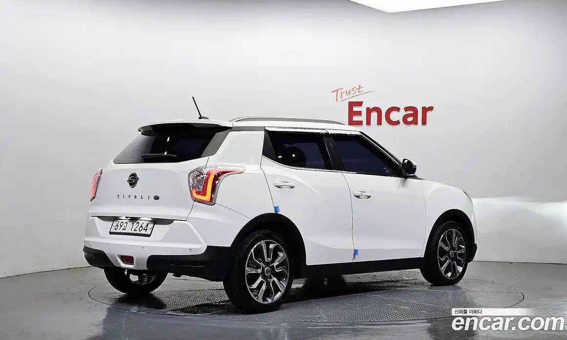 SsangYong TIBOLI 2016 1.6 Автомат в Москве № 33379, фото 11