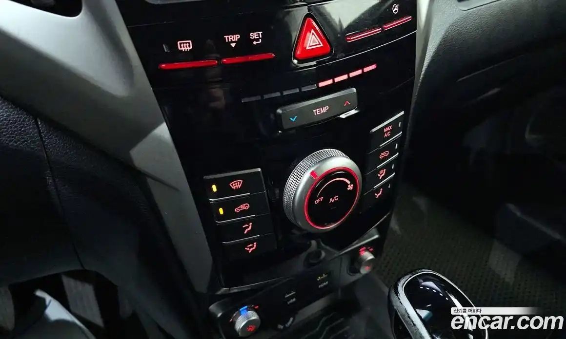 SsangYong TIBOLI 2016 1.6 Автомат в Москве № 33379, фото 17