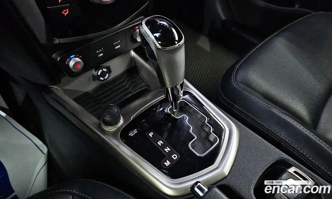 SsangYong TIBOLI 2016 1.6 Автомат в Москве № 33379, фото 19