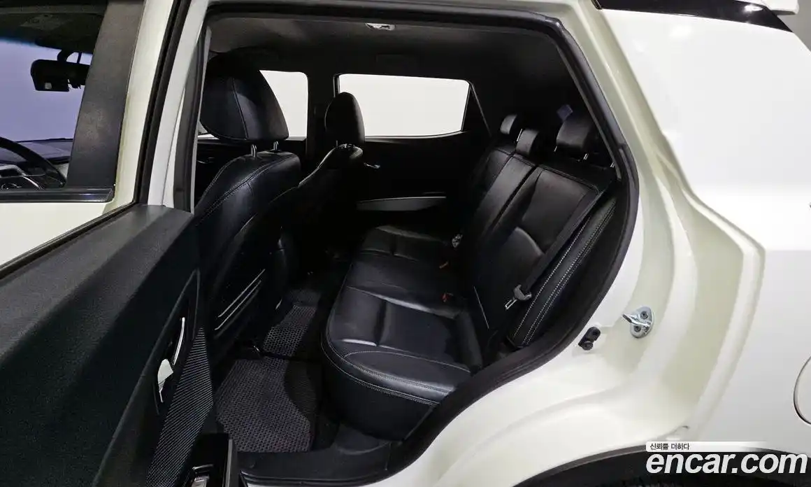 SsangYong TIBOLI 2016 1.6 Автомат в Москве № 33379, фото 6