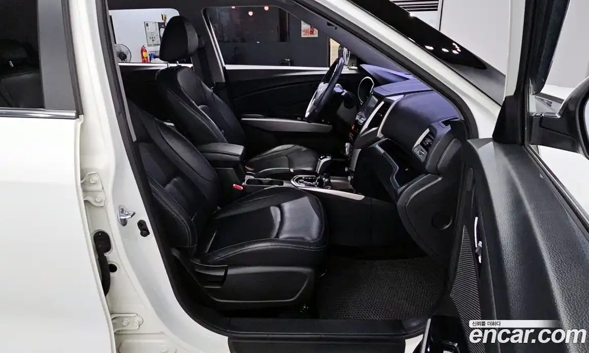 SsangYong TIBOLI 2016 1.6 Автомат в Москве № 33379, фото 10