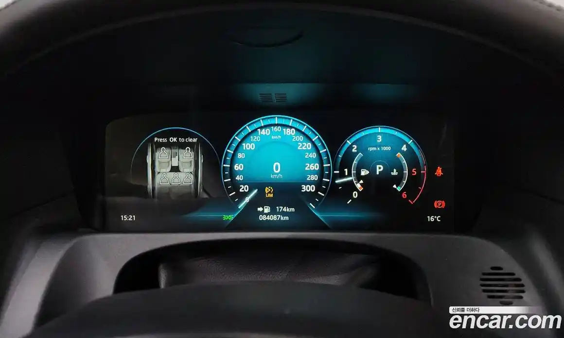 Jaguar XF 2017 2.0 Автомат в Москве № 335781, фото 10