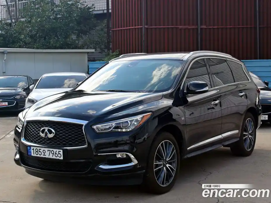 Infiniti QX60 2018 3.5 Автомат в Москве № 336596, фото 1