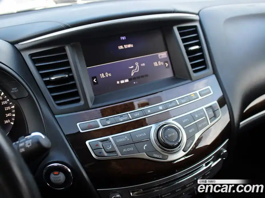 Infiniti QX60 2018 3.5 Автомат в Москве № 336596, фото 6