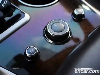 Infiniti QX60 2018 3.5 Автомат в Москве № 336596, миниатюра 10