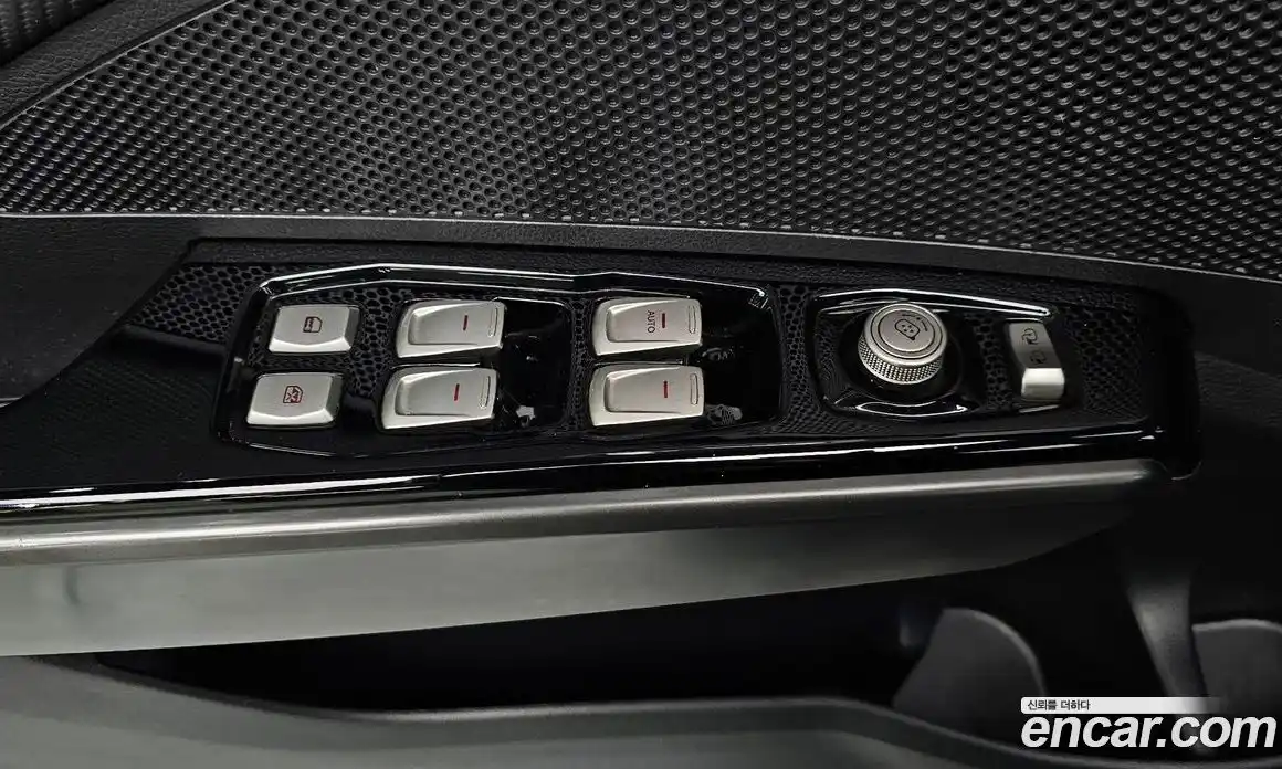 SsangYong TIBOLI 2018 1.6 Автомат в Москве № 34525, фото 8