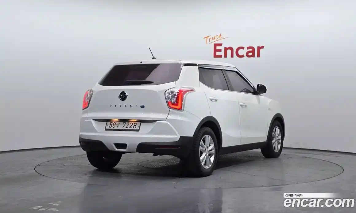 SsangYong TIBOLI 2017 1.6 Автомат в Москве № 34995, фото 16