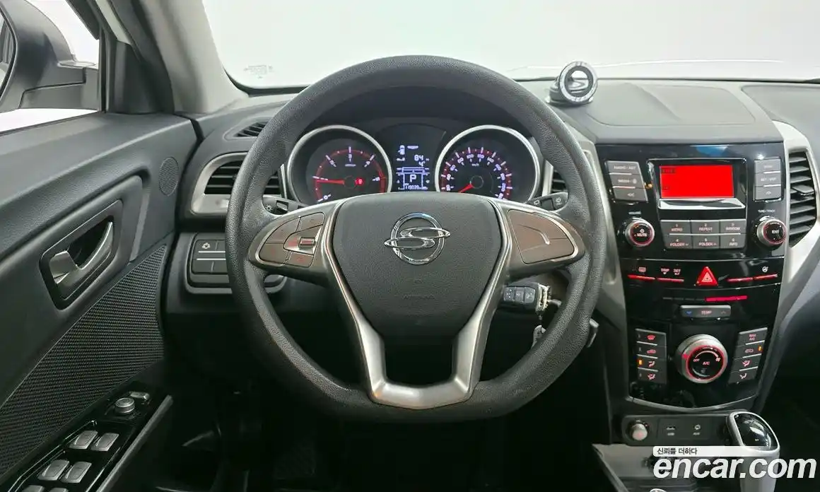 SsangYong TIBOLI 2017 1.6 Автомат в Москве № 34995, фото 8