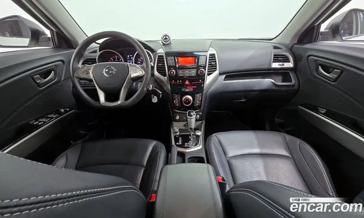 SsangYong TIBOLI 2017 1.6 Автомат в Москве № 34995, фото 10