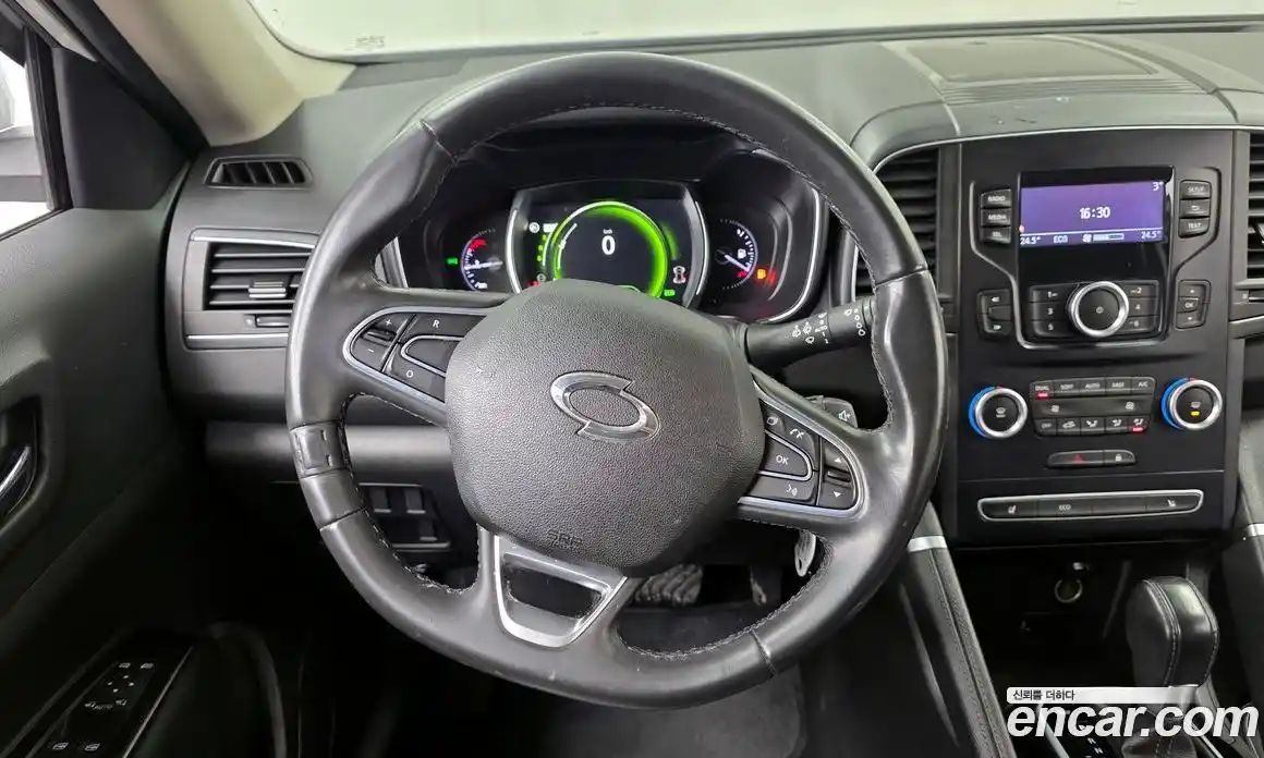 Renault QM6 2022 2.0 Автомат в Москве № 356165, фото 13