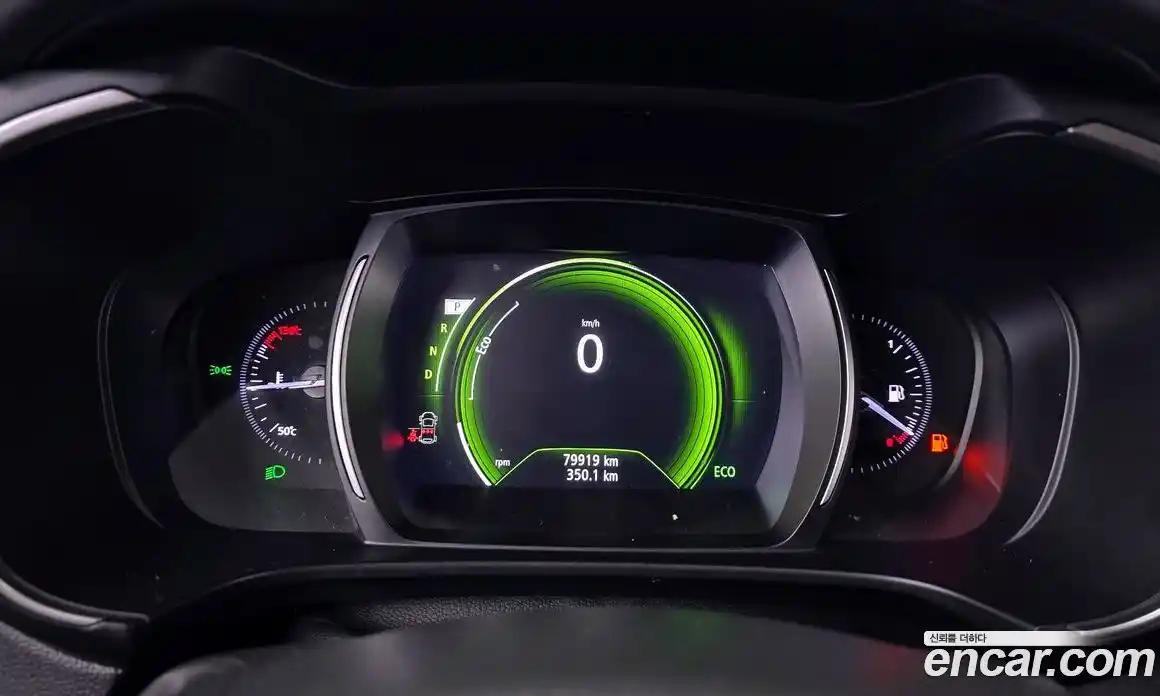 Renault QM6 2022 2.0 Автомат в Москве № 356165, фото 8