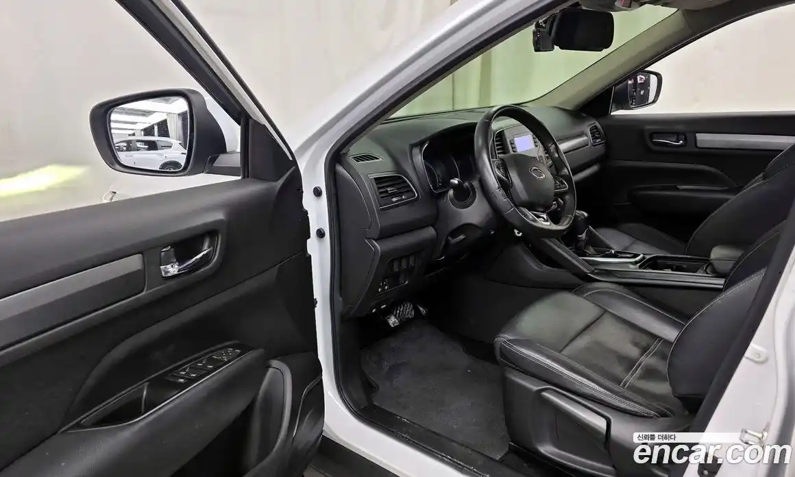 Renault QM6 2022 2.0 Автомат в Москве № 356165, фото 10