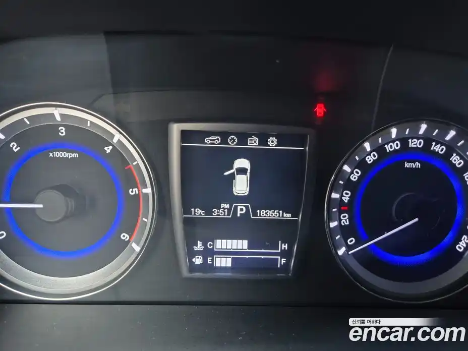 SsangYong Rexton 2018 2.2 Автомат в Москве № 35779, фото 13