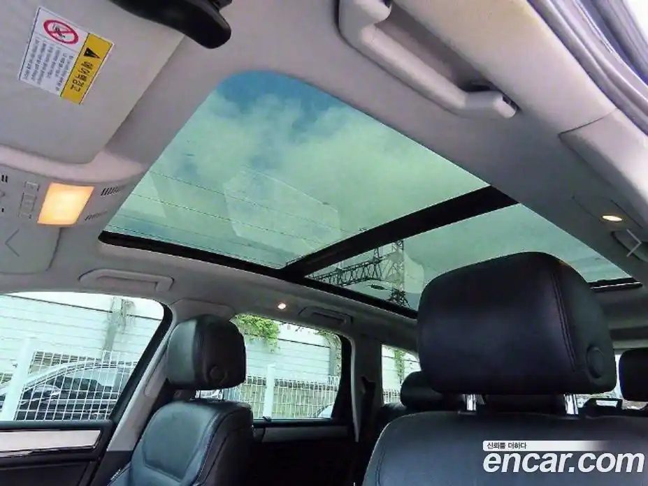 Volkswagen Touareg 2012 3.0 Автомат в Москве № 359182, фото 16