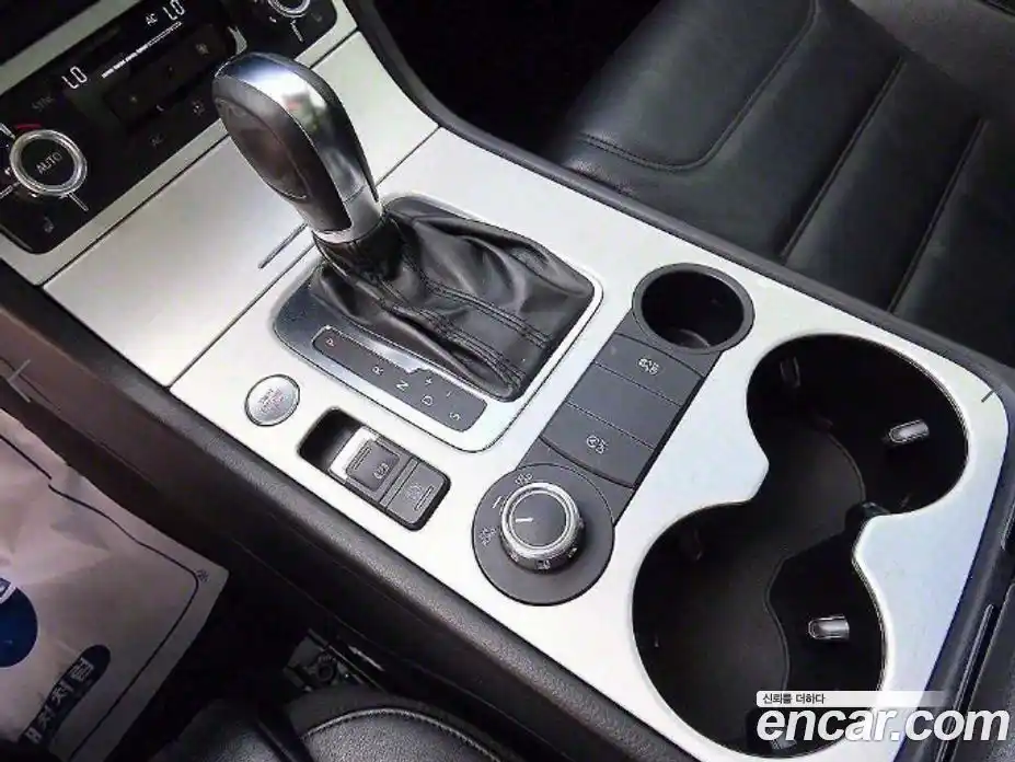 Volkswagen Touareg 2012 3.0 Автомат в Москве № 359182, фото 10