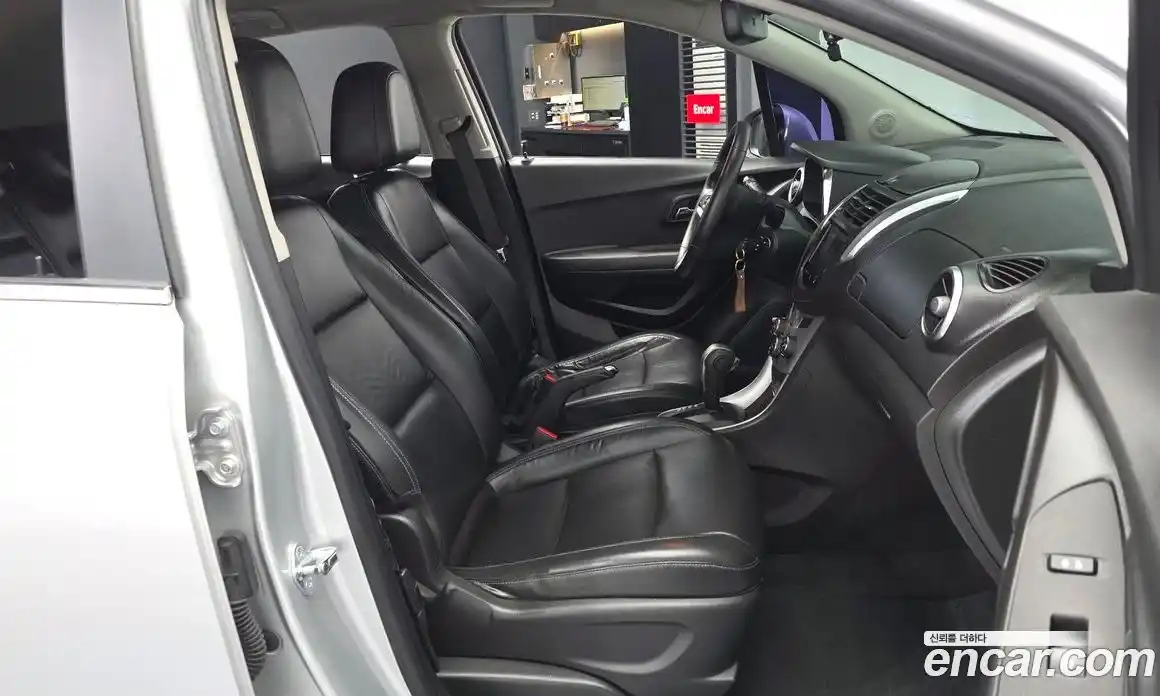 Chevrolet Trax 2013 1.4 Автомат в Москве № 36760, фото 19