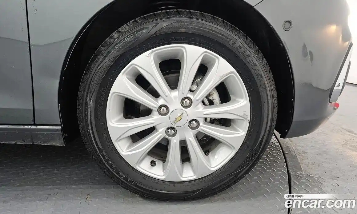 Chevrolet Spark 2017 1.0 Автомат в Москве № 36833, фото 3