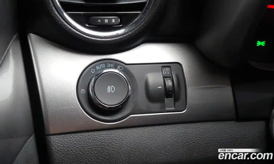 Chevrolet Orlando 2016 1.6 Автомат в Москве № 36924, фото 9