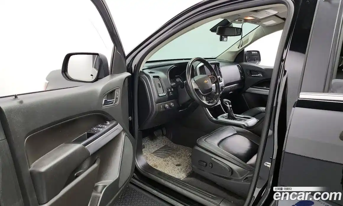 Chevrolet Colorado 2022 3.6 Автомат в Москве № 36958, фото 14