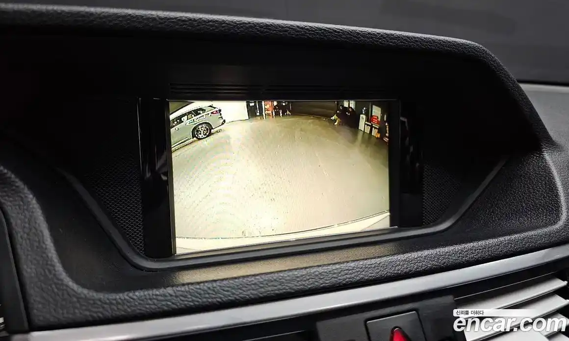 Mercedes-Benz E-Class 2011 3.5 Автомат в Москве № 372312, фото 15