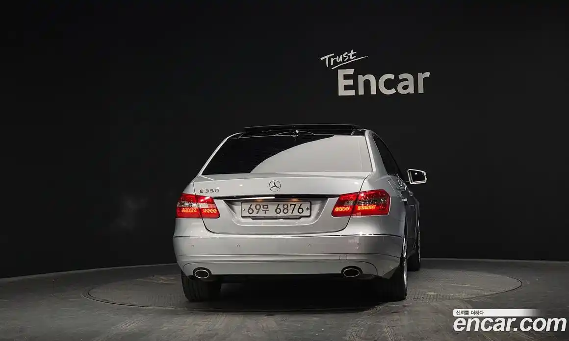 Mercedes-Benz E-Class 2011 3.5 Автомат в Москве № 372312, фото 4