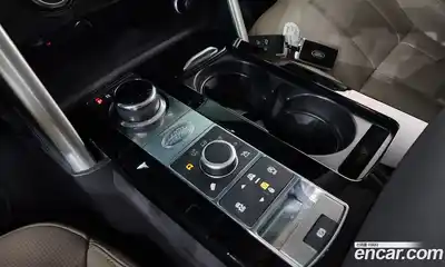 Land Rover Discovery 2019 3.0 Автомат в Москве № 374797, миниатюра 9