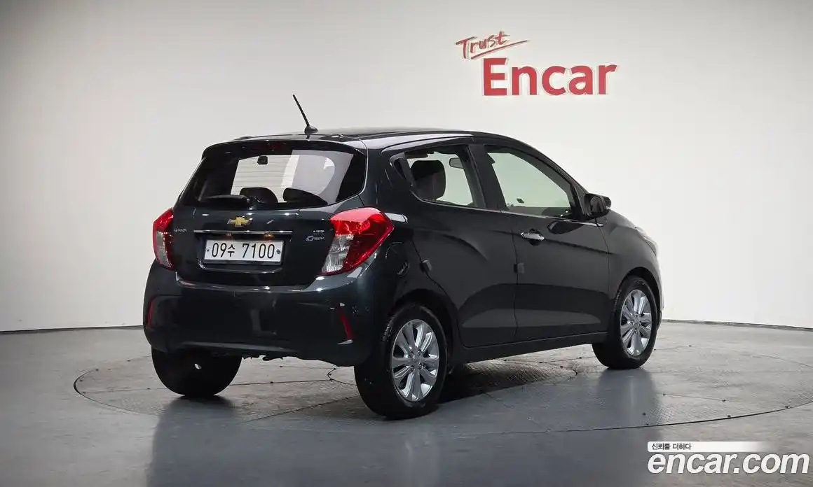 Chevrolet Spark 2017 1.0 Автомат в Москве № 37916, фото 18