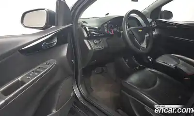 Chevrolet Spark 2017 1.0 Автомат в Москве № 37916, миниатюра 3