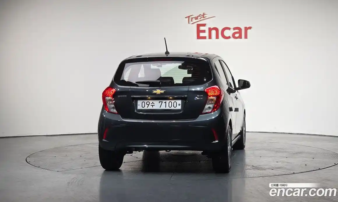 Chevrolet Spark 2017 1.0 Автомат в Москве № 37916, фото 9