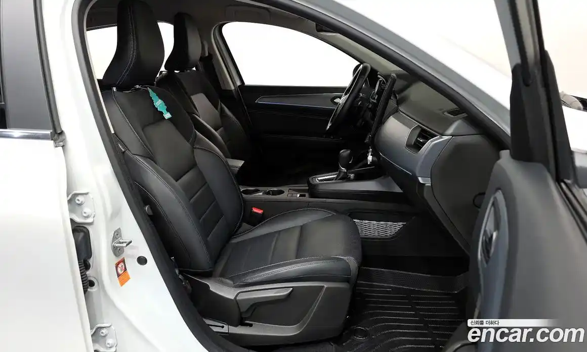 Renault XM3 2023 1.3 Автомат в Москве № 382002, фото 11