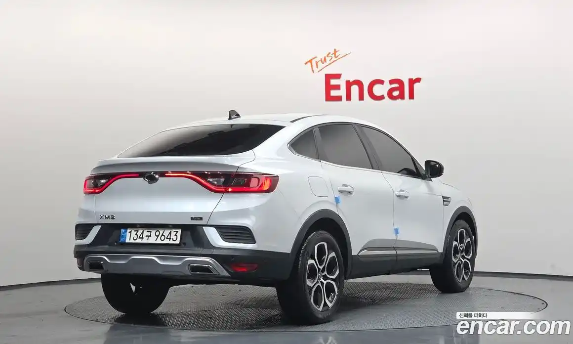 Renault XM3 2023 1.3 Автомат в Москве № 382002, фото 2