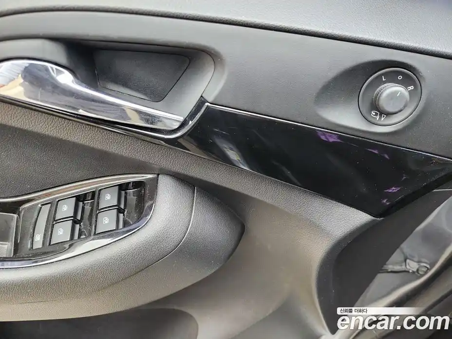 Chevrolet Orlando 2015 2.0 Автомат в Москве № 38708, фото 12