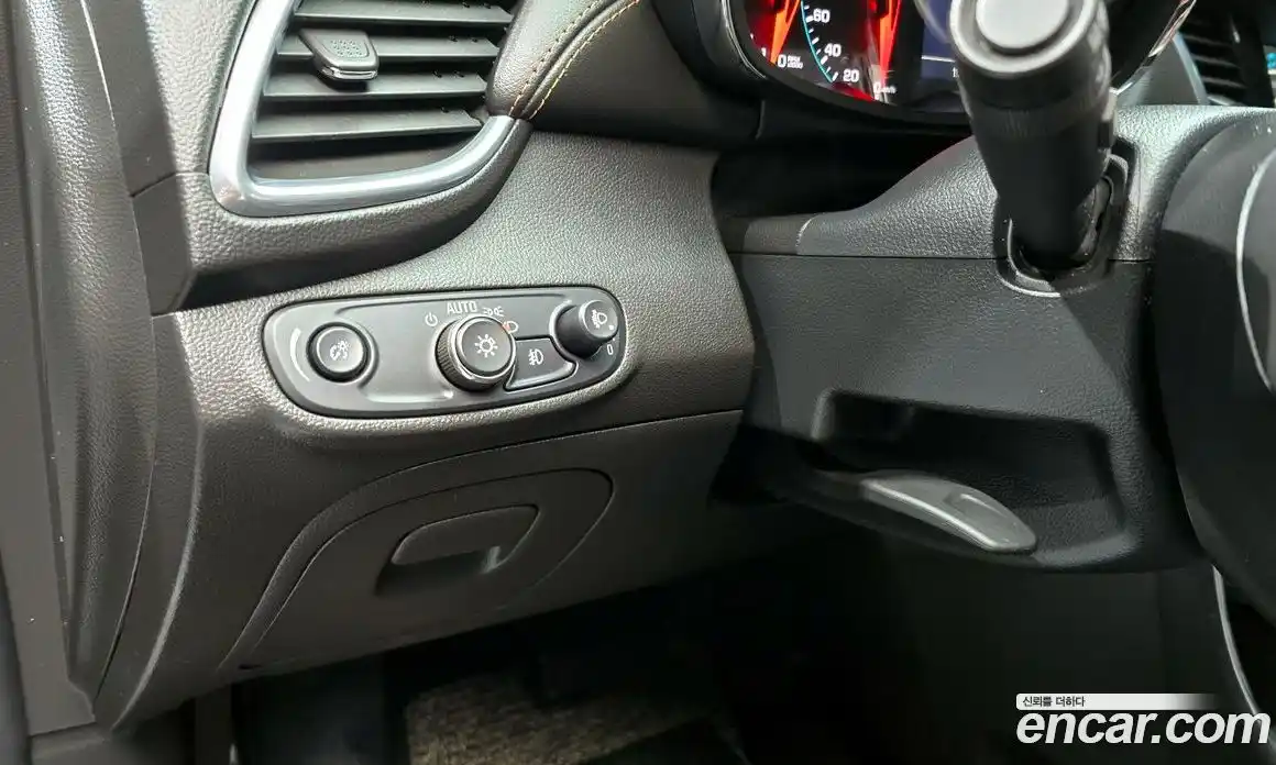 Chevrolet Trax 2017 1.4 Автомат в Москве № 39288, фото 17