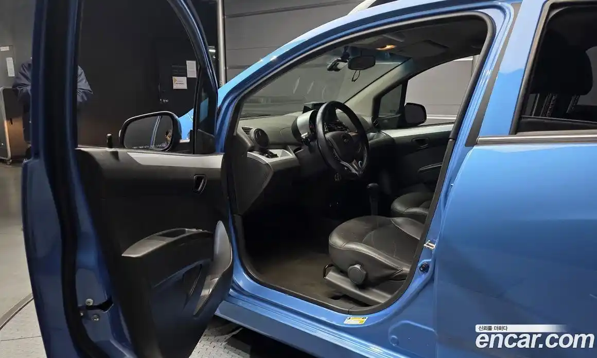 Chevrolet Spark 2013 1.0 Автомат в Москве № 40517, фото 20