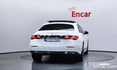 Mercedes-Benz E-Class 2024 2.0 Автомат в Москве № 409261, миниатюра 4