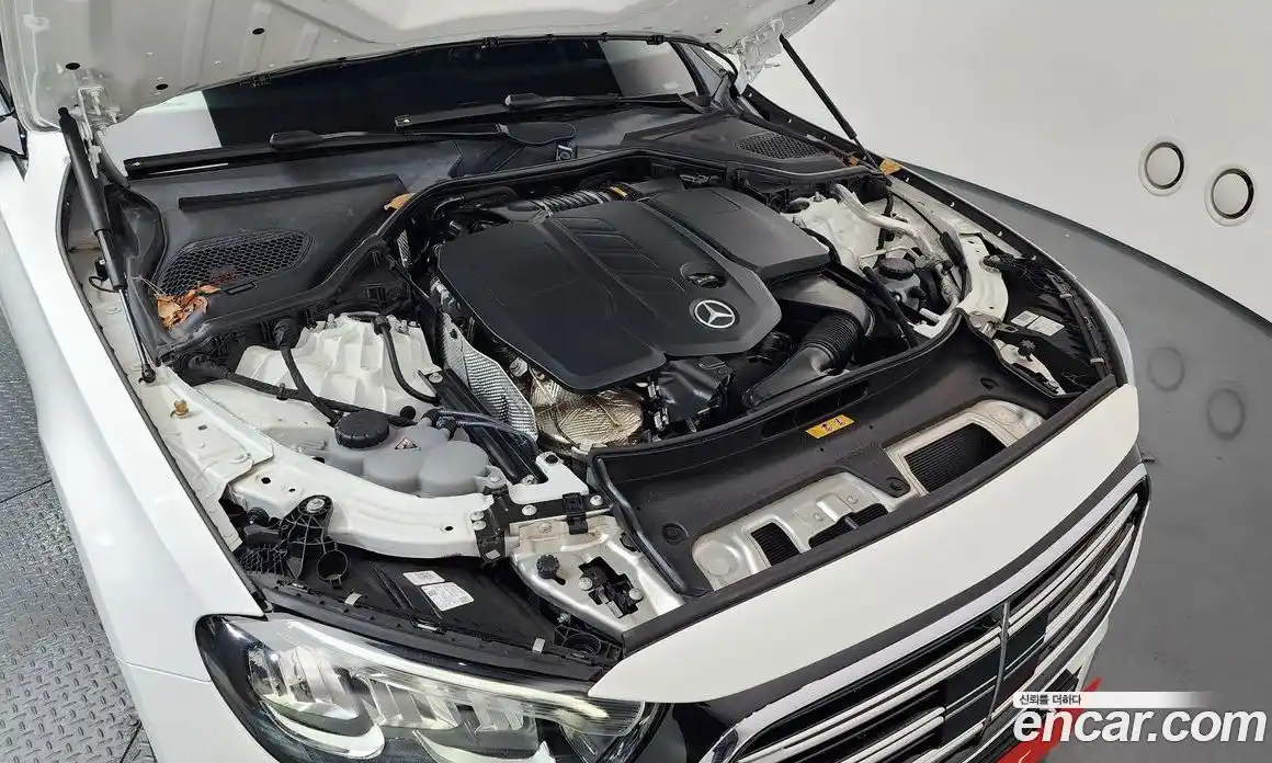 Mercedes-Benz E-Class 2024 2.0 Автомат в Москве № 409261, фото 6