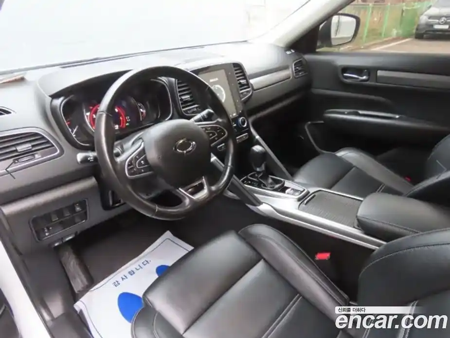 Renault QM6 2023 2.0 Автомат в Москве № 424232, фото 17