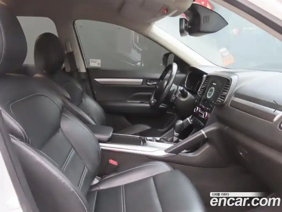 Renault QM6 2023 2.0 Автомат в Москве № 424232, фото 6