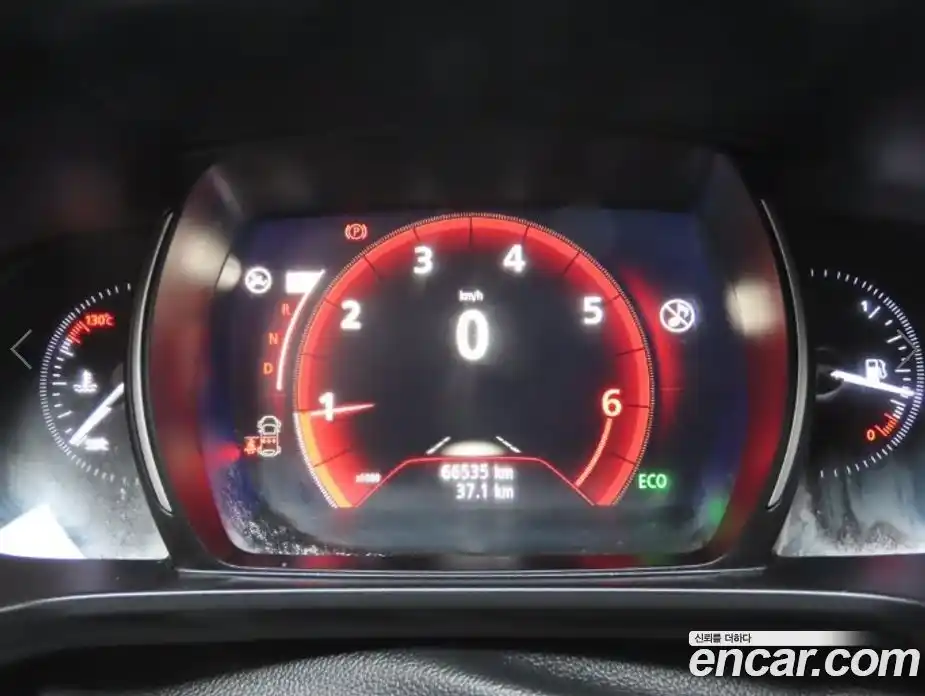 Renault QM6 2023 2.0 Автомат в Москве № 424232, фото 9