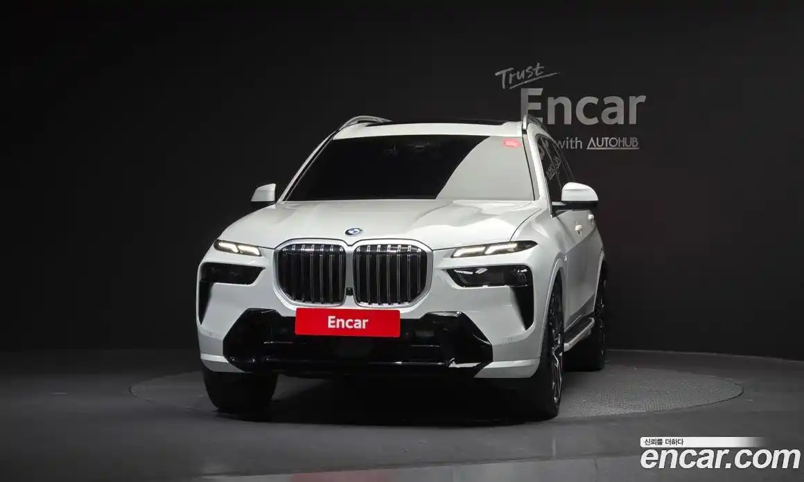 BMW X7 2025 3.0 Автомат в Москве № 424942, фото 3